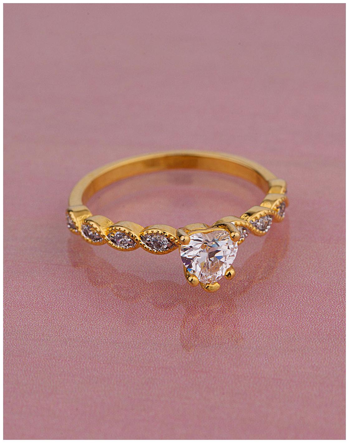 

Voylla CZ Triangle Cut Gem Ring