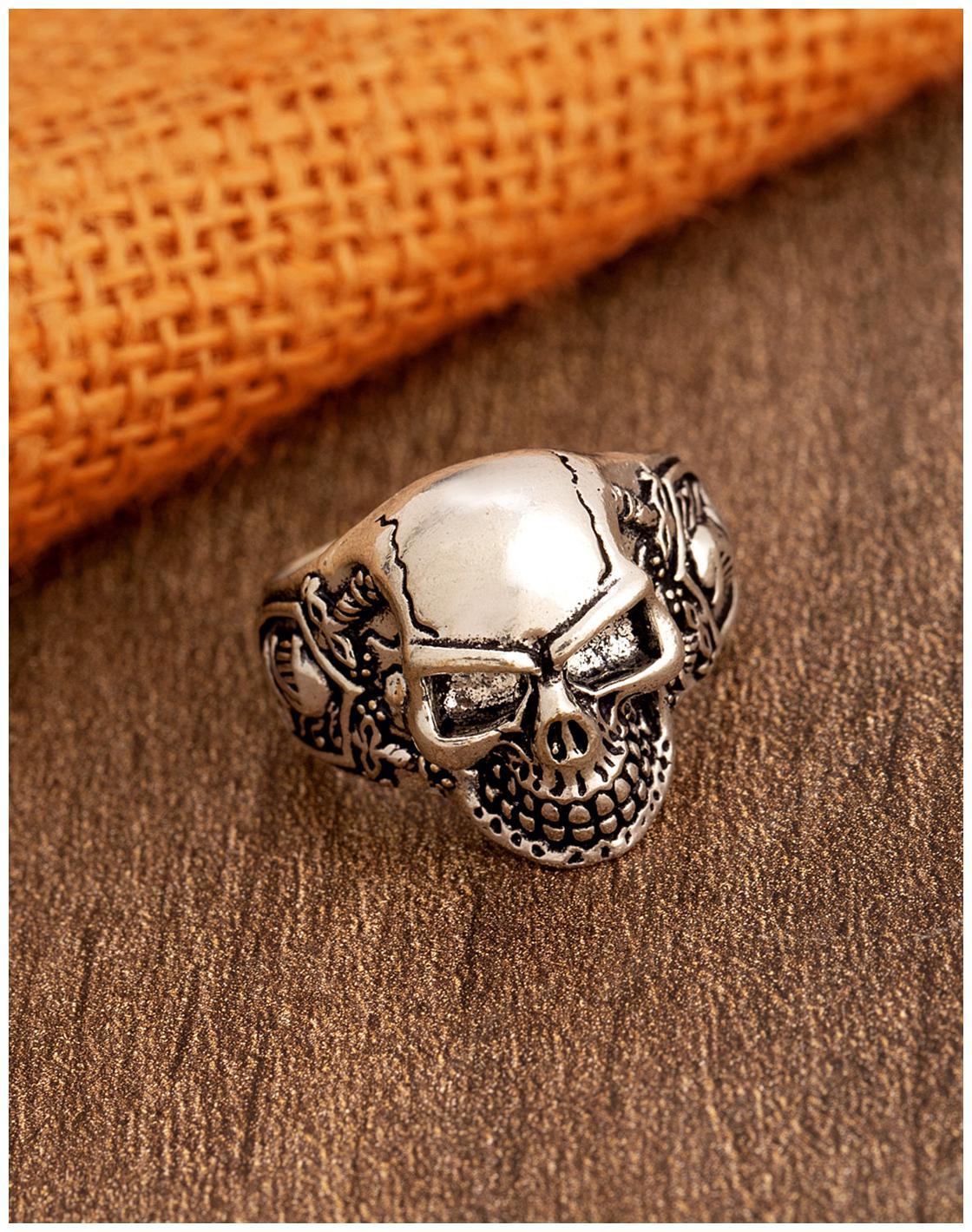 

Voylla Devil Collection Skull Face Ring