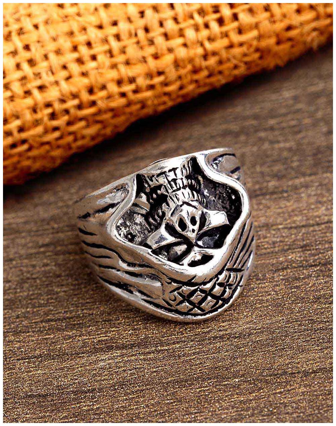 

Voylla Devil Collection Skull Helmet Ring