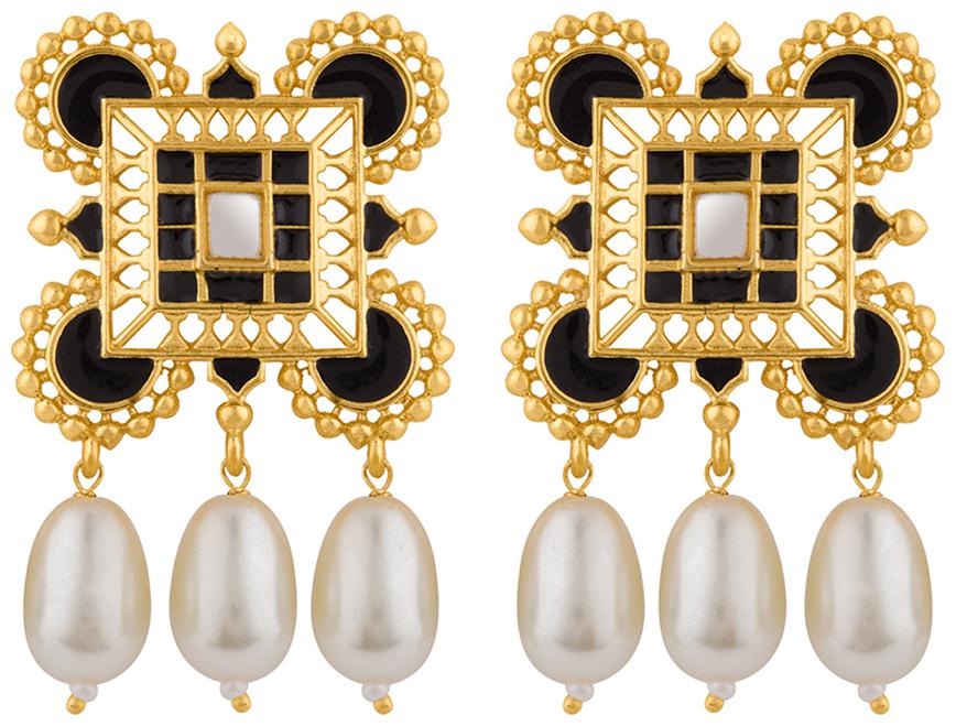 

Voylla Earring for women