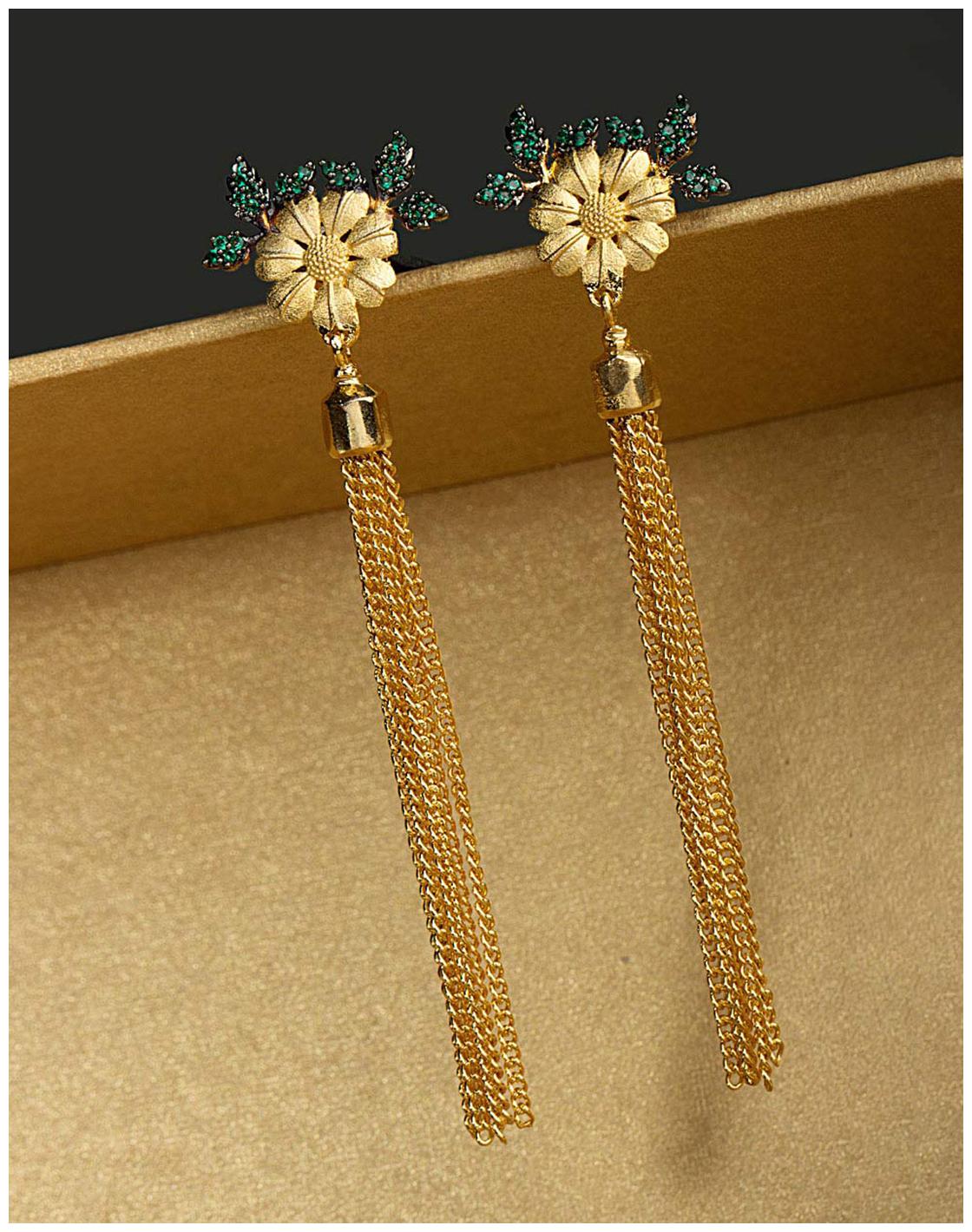 

Voylla Emerald Crown Leaf Antara Tasselled Earrings