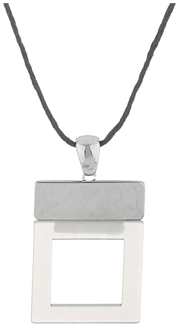 

Voylla Enchanting Geometric Men s Pendant
