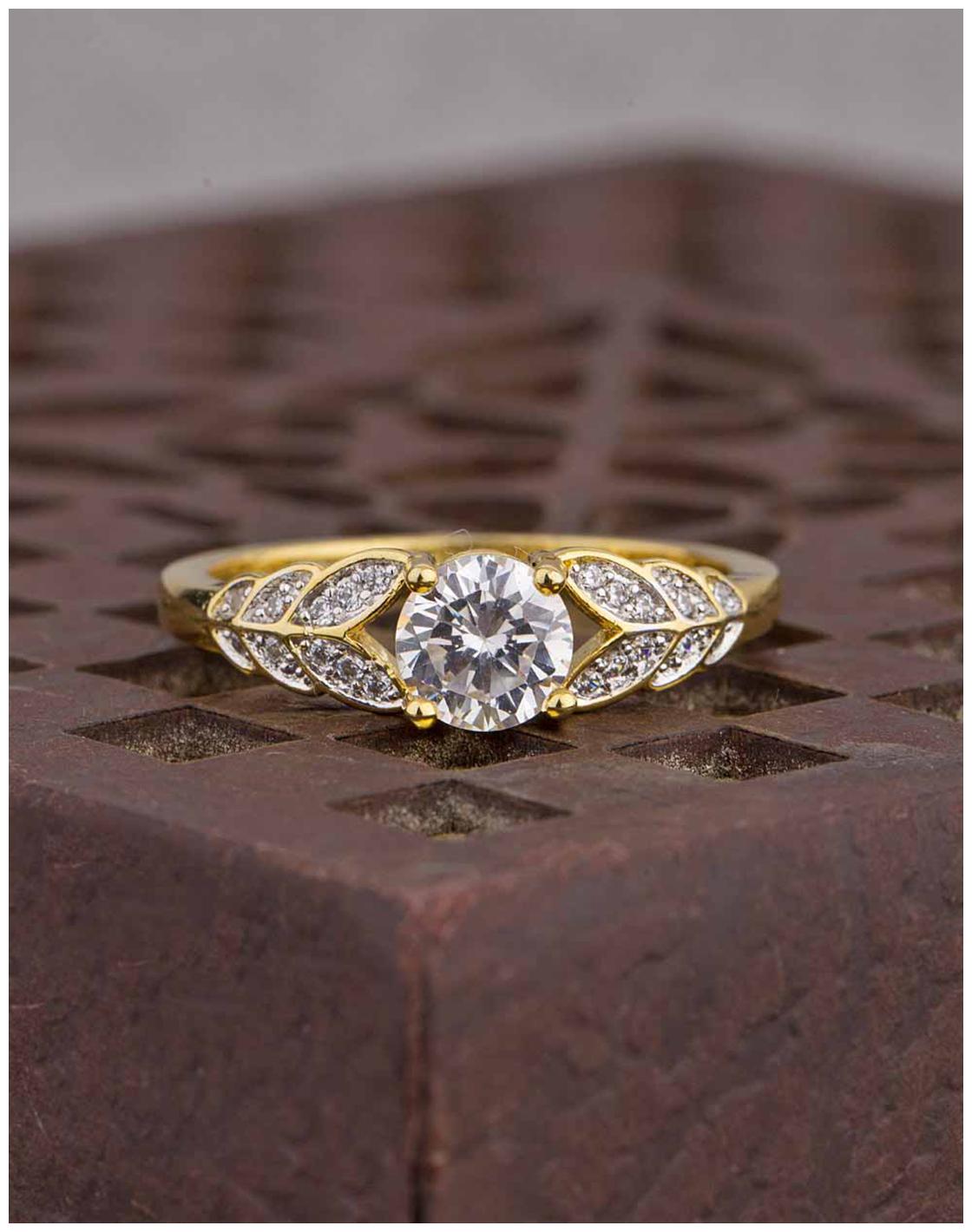 

Voylla Exquisite CZ Studded 9 to 5 Ring