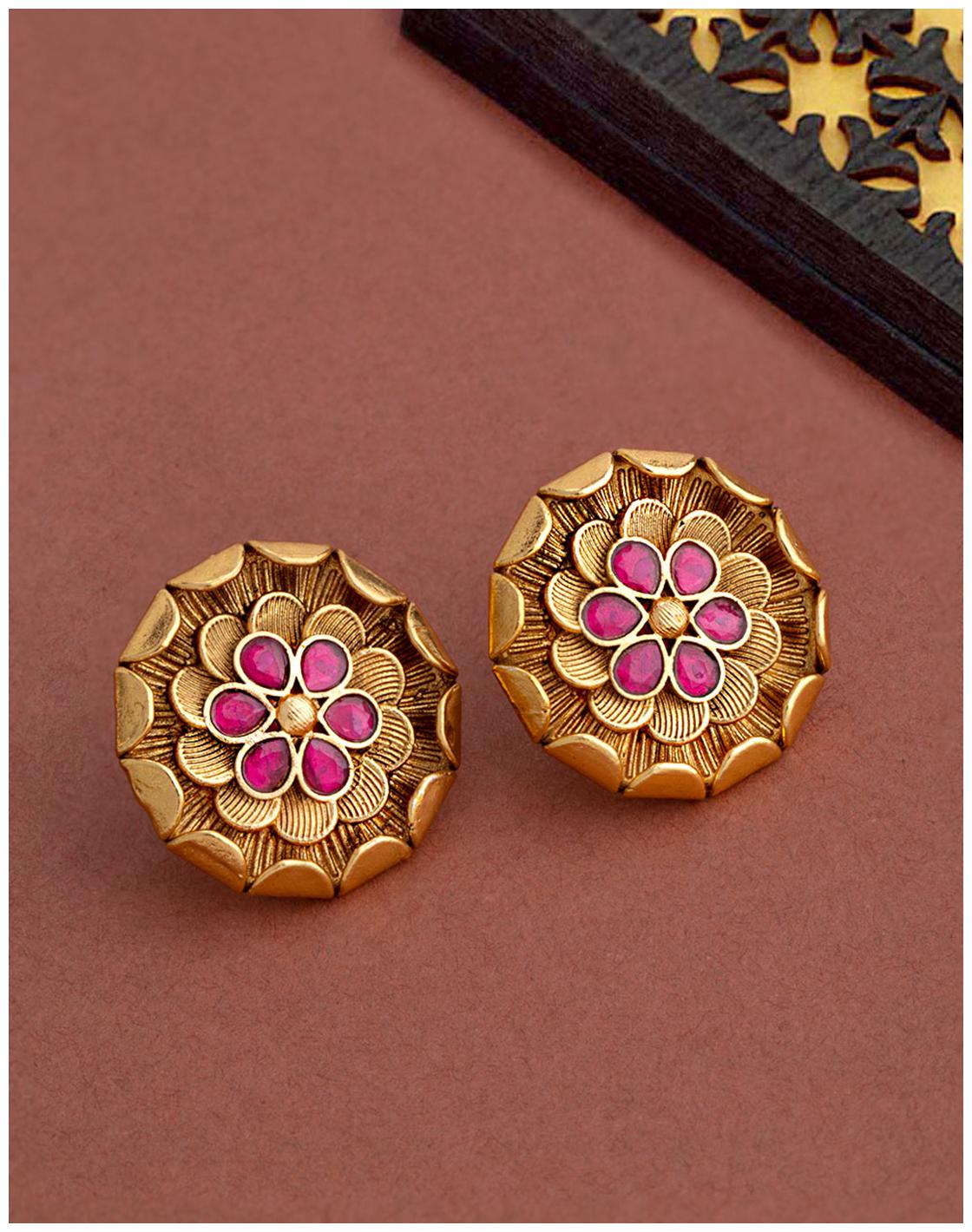 

Voylla Floral Motif Embossed Earrings