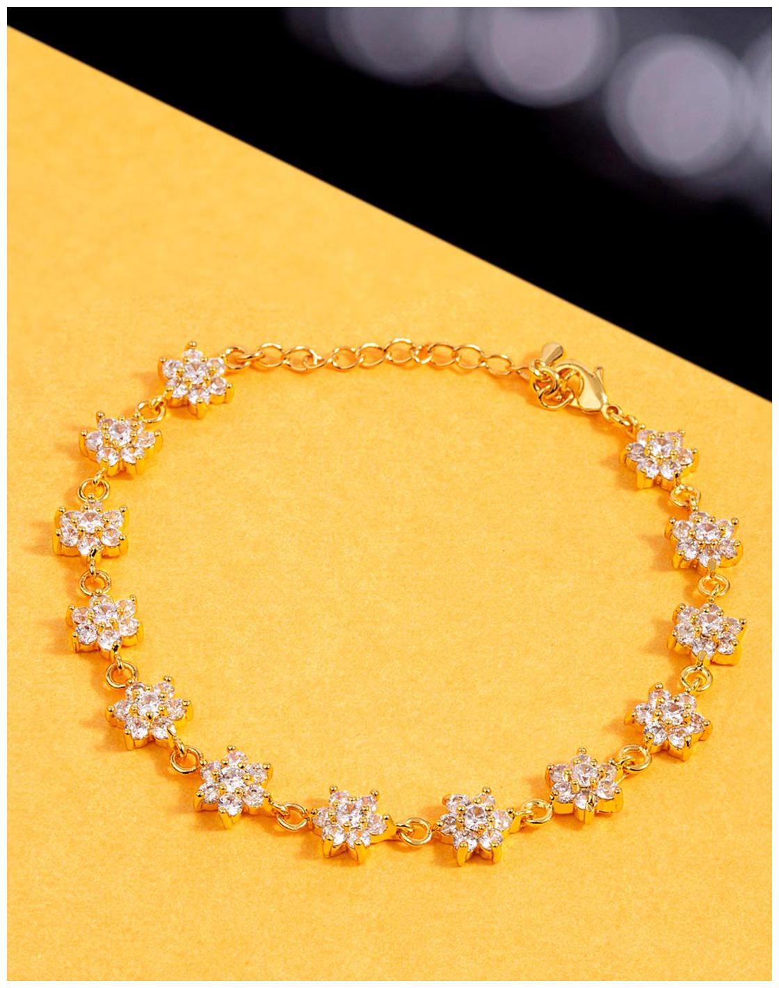 

Voylla Floral Motifs Brass Bracelet