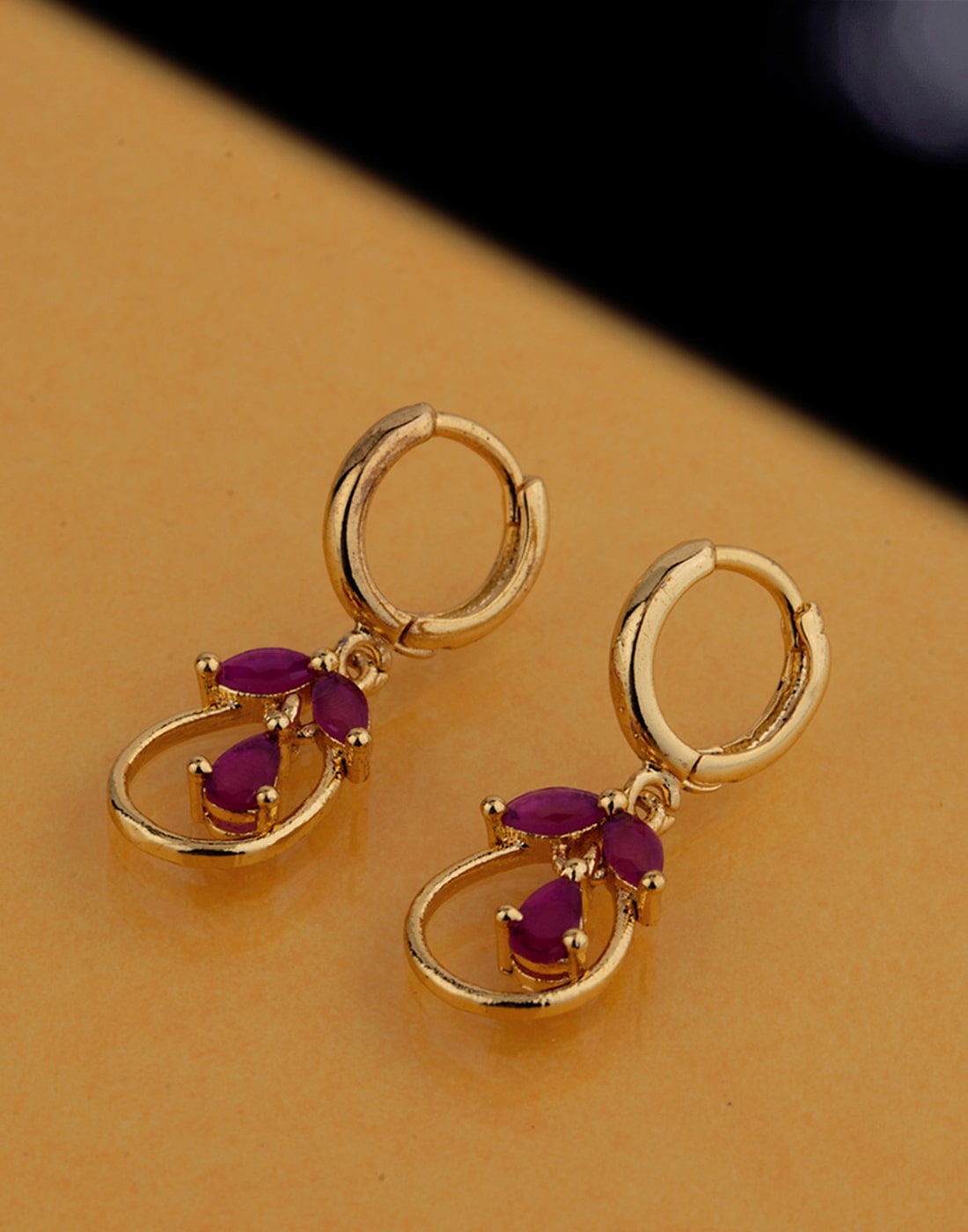 

Voylla Floral Inspired Gemstones Adorned Earrings