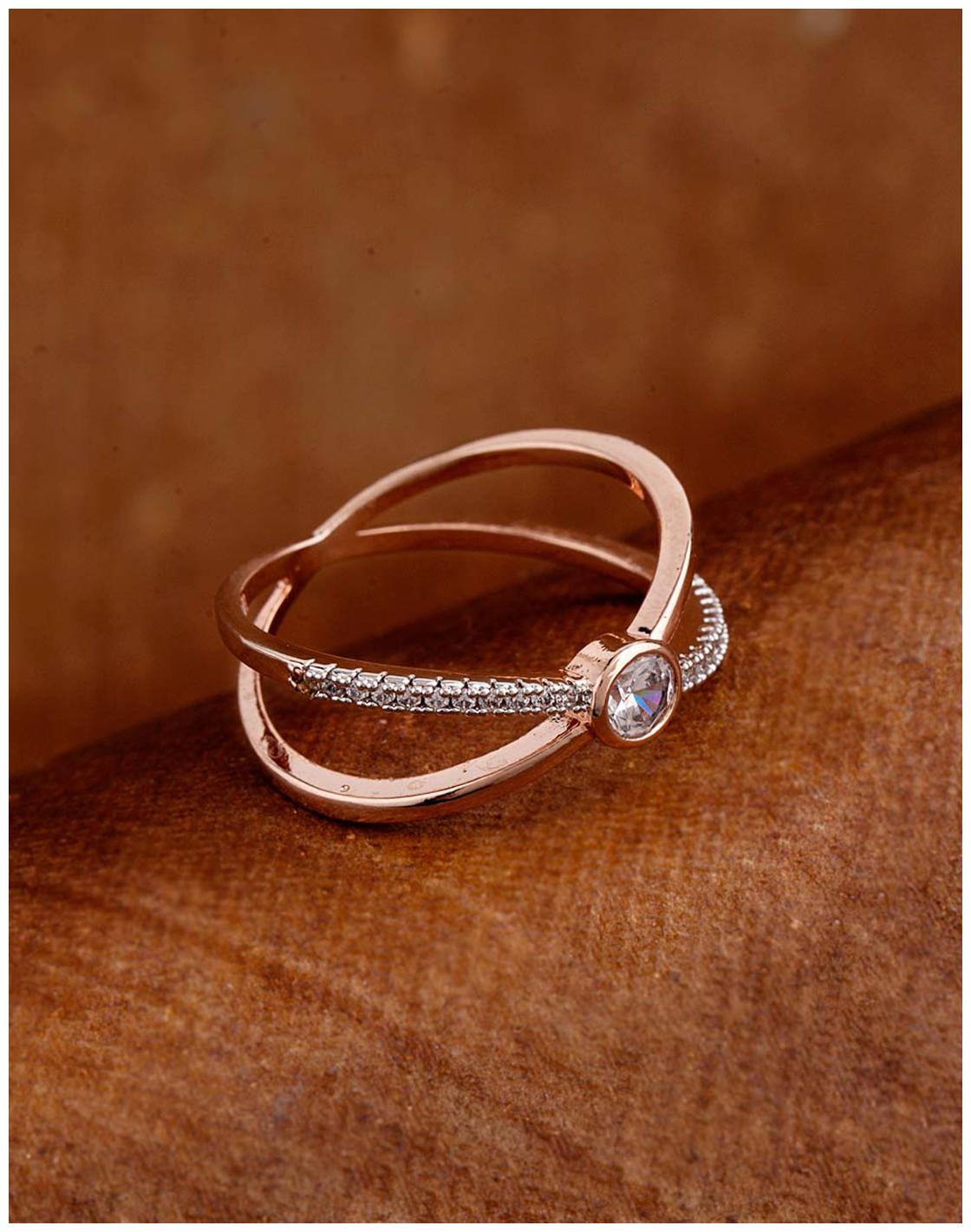 

Voylla Gems Embellished Brass Ring