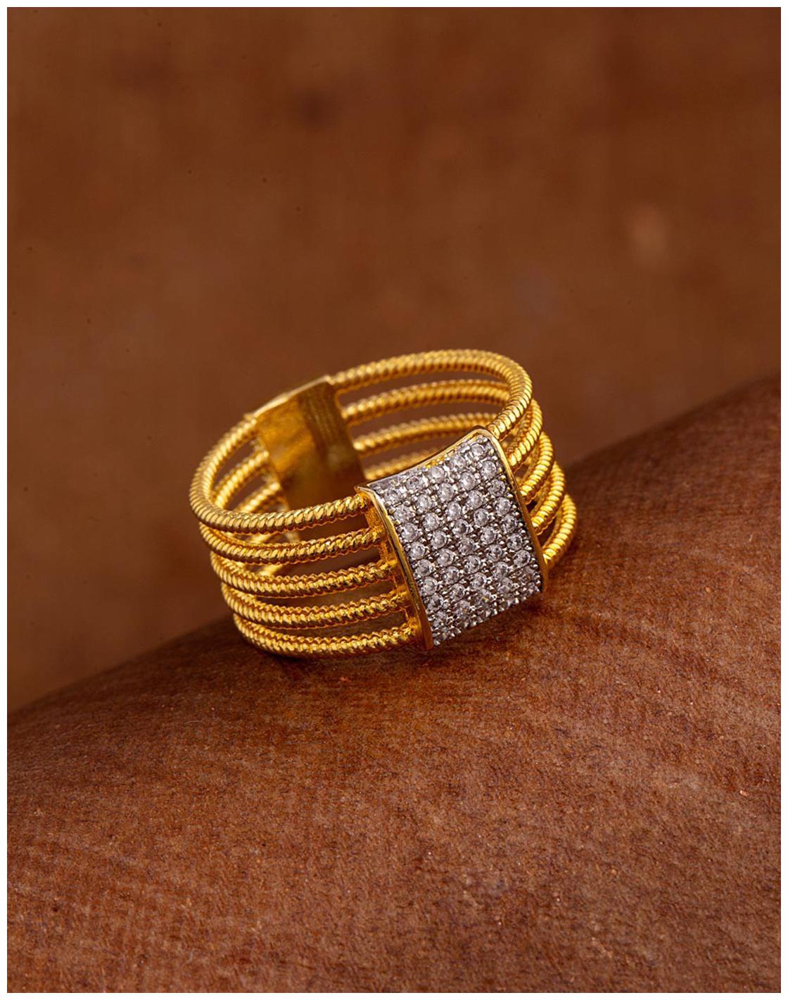 

Voylla Gems Adorned Band Style Ring