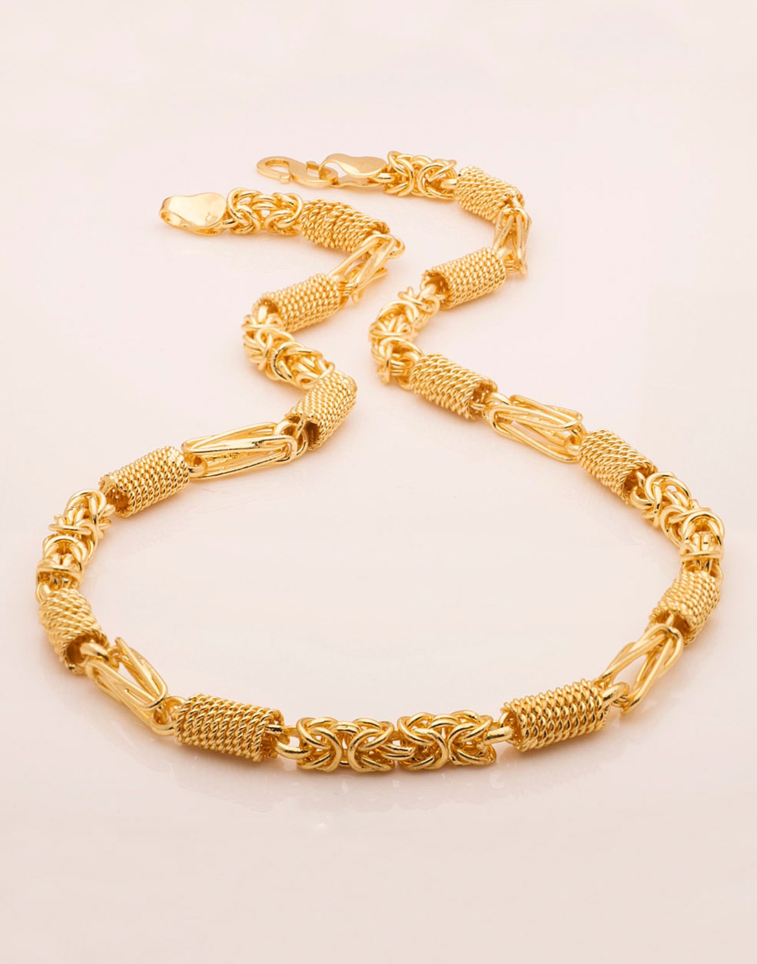

Dare by Voylla Gold Plated Chain For Men