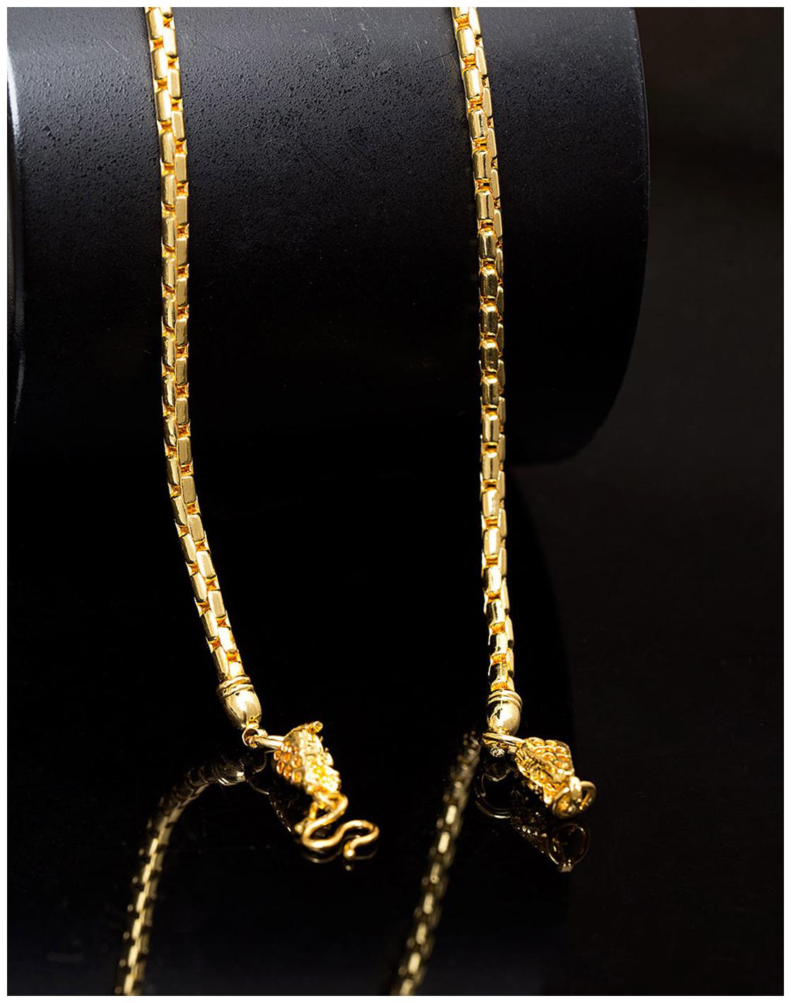 

Dare by Voylla Gold Plated Men s Sophisticated Box Chain