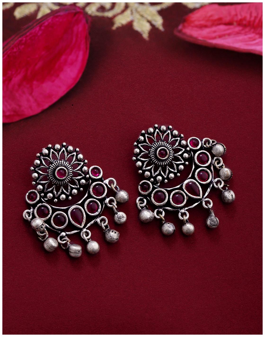 

Voylla Gulistan Petals Motifs Earrings