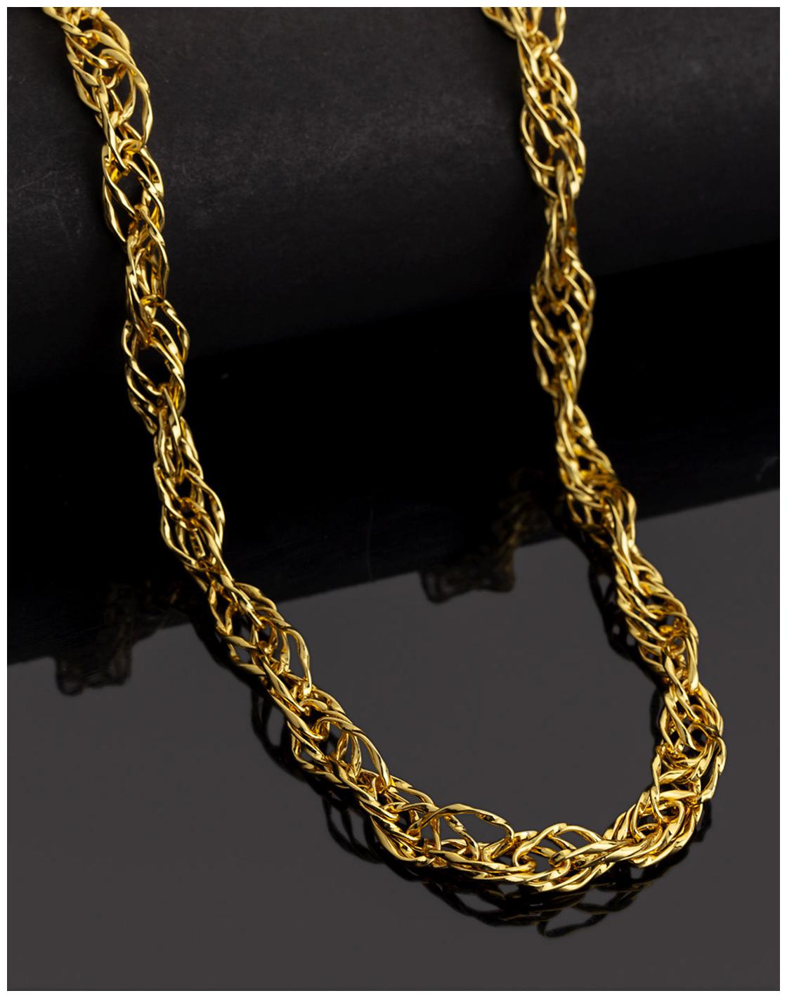 

Voylla Hand Made Men s Spiga Link Chain