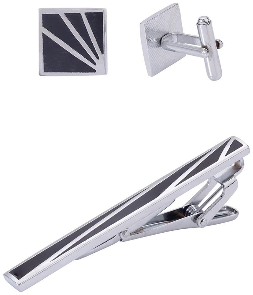 

Voylla Lapel Pin For Men