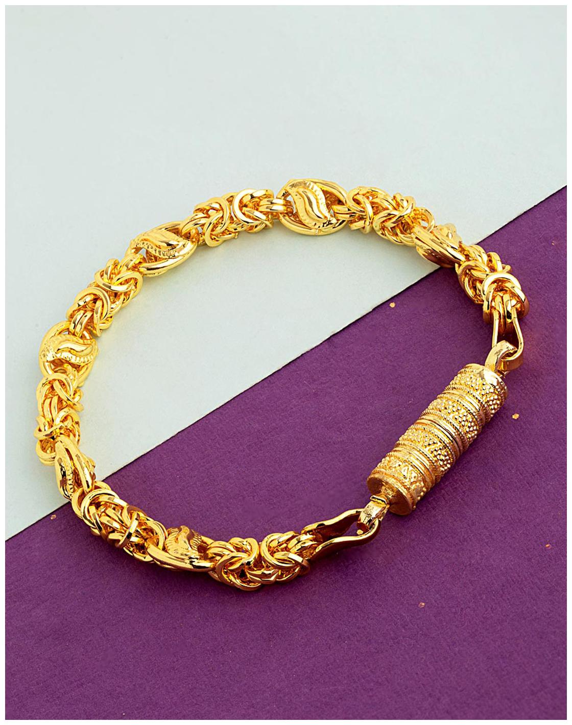 

Voylla Magnet Links Rope Pattern Bracelet