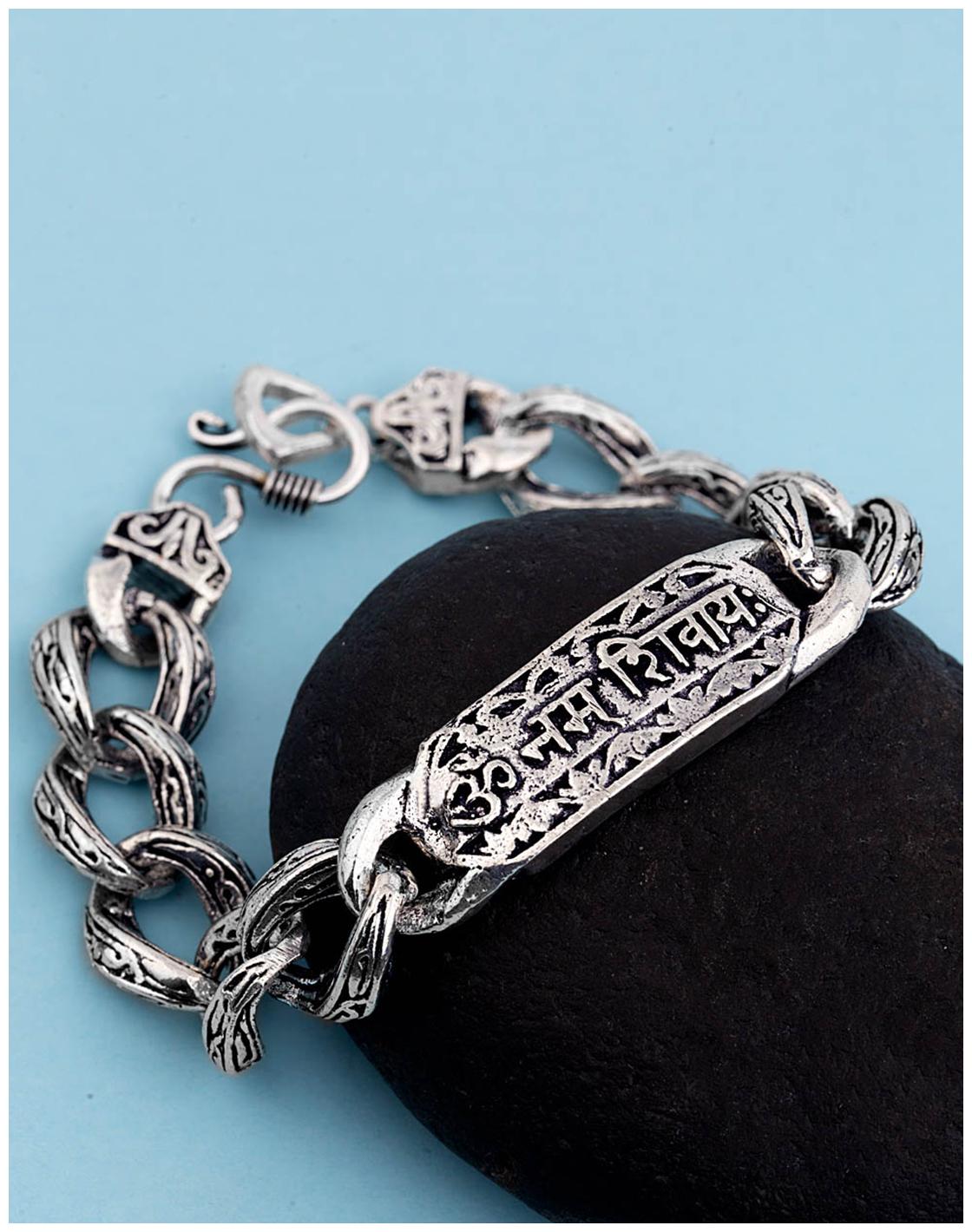 

Voylla Mahadev Extension Link Pattern Men s Bracelet