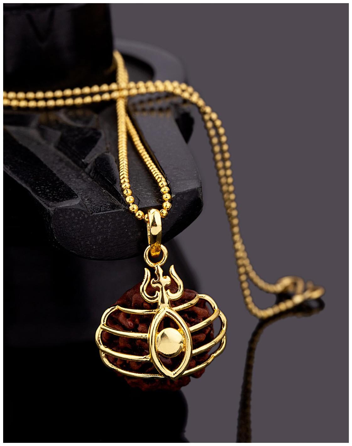 

Voylla Mahadev Extension Third Eye Motif Pendant