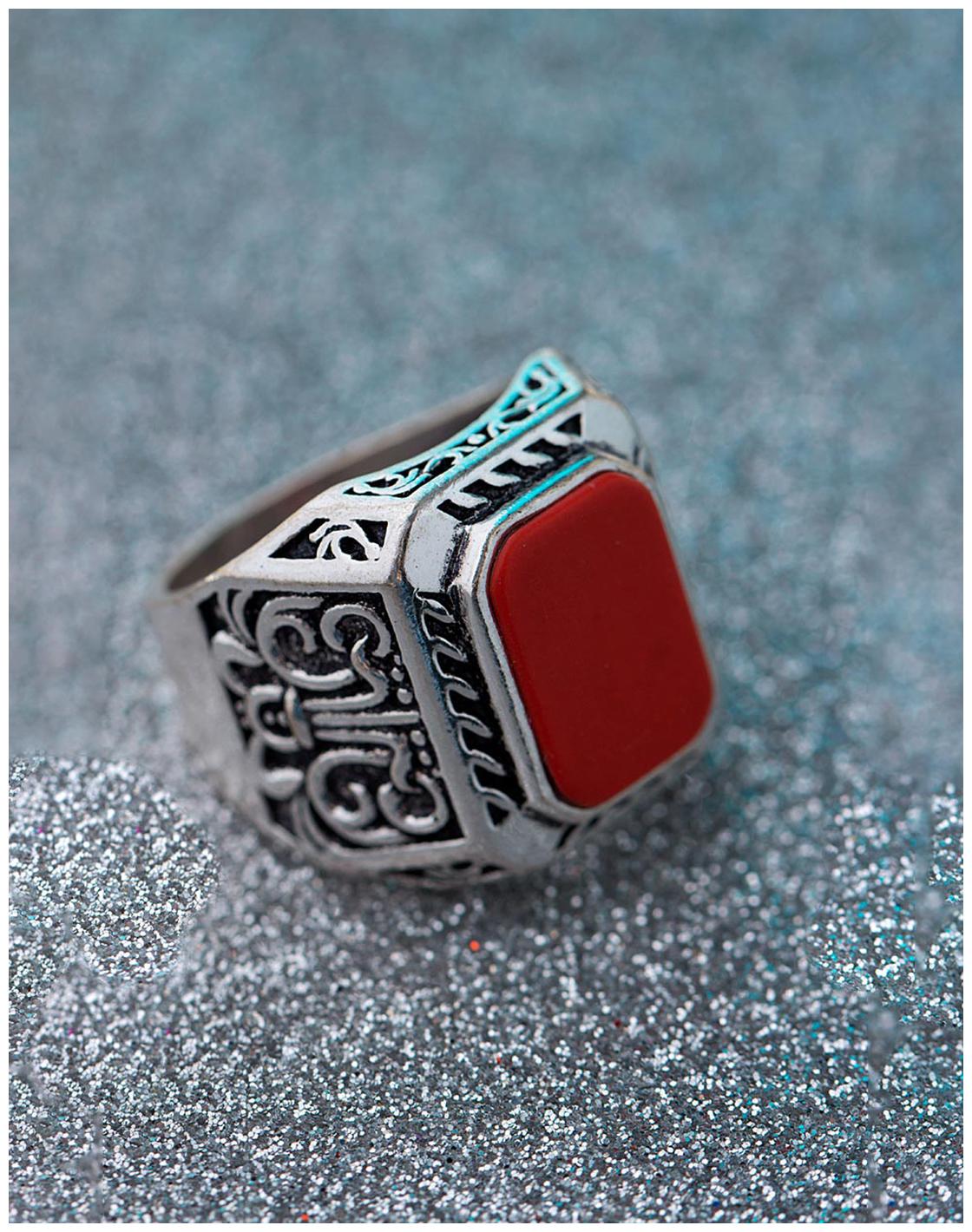 

Voylla Milestone Filigree Pattern Ring