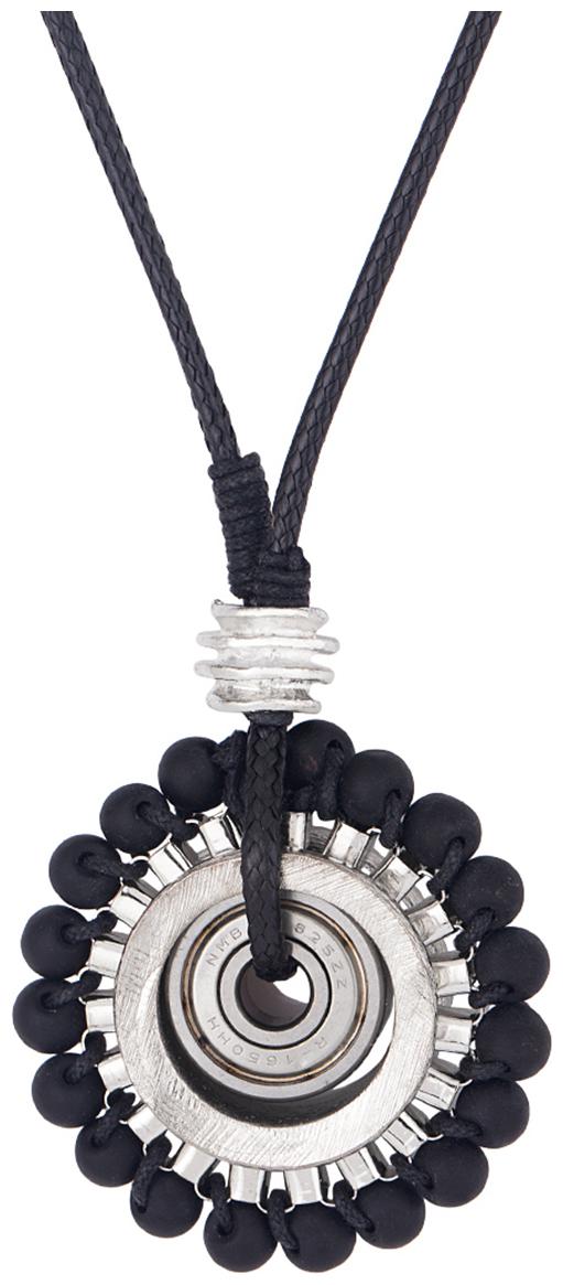 

Voylla Neckpiece For Men