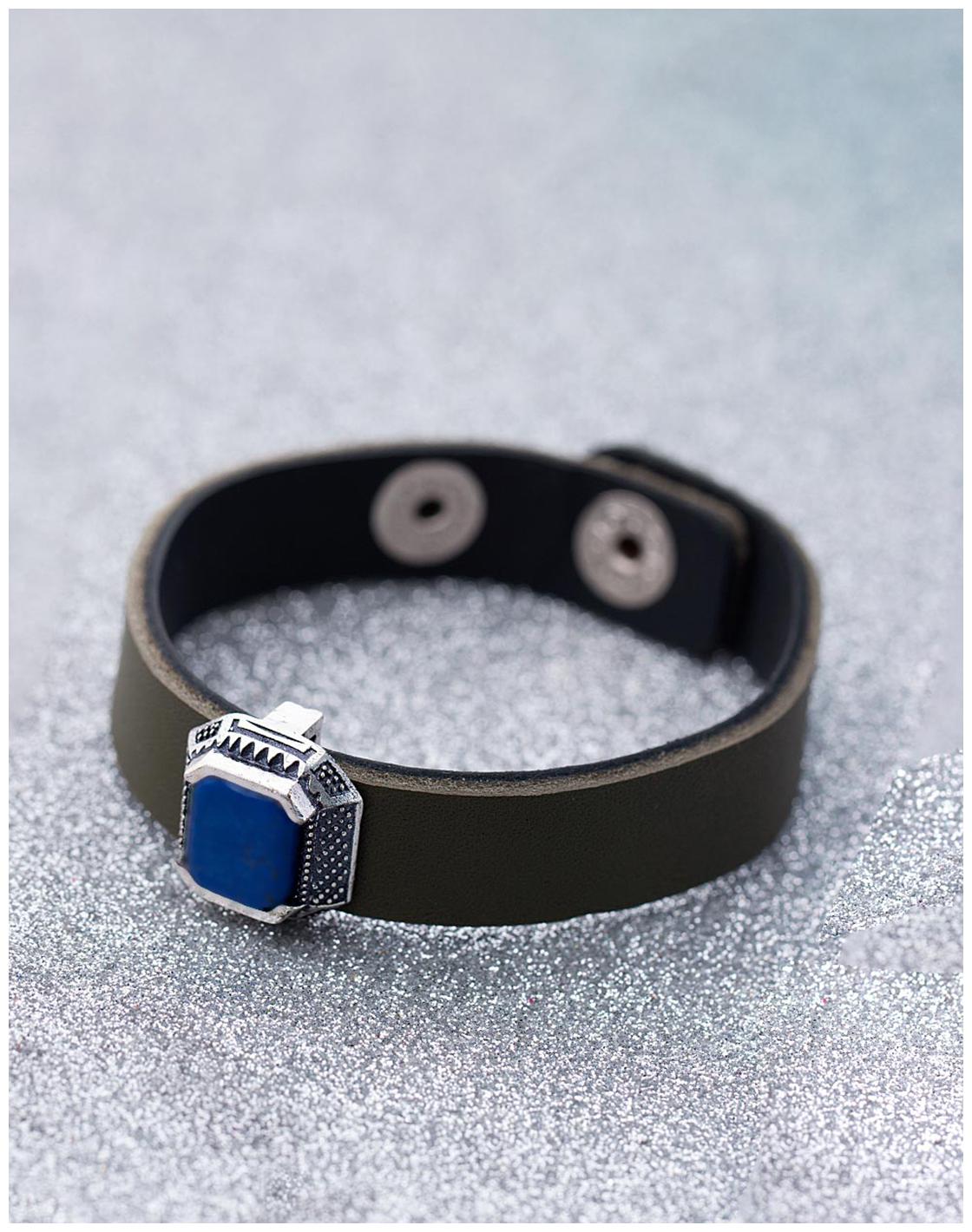 

Voylla Olive Leather Milestone Bracelet