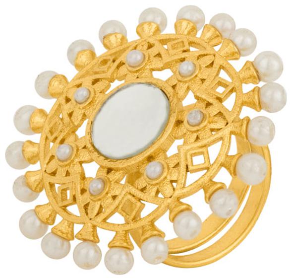 

Voylla Pearl Bordered Yellow Gold Plated Nikaah Ring