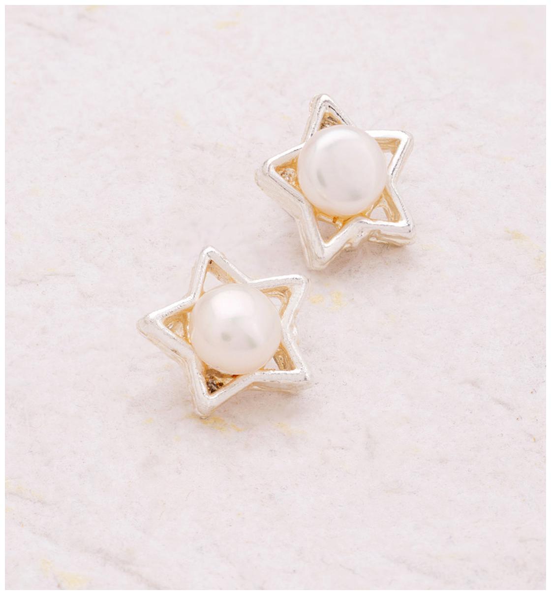 

Voylla Work Wear Pearl Embellished Daily Earrings
