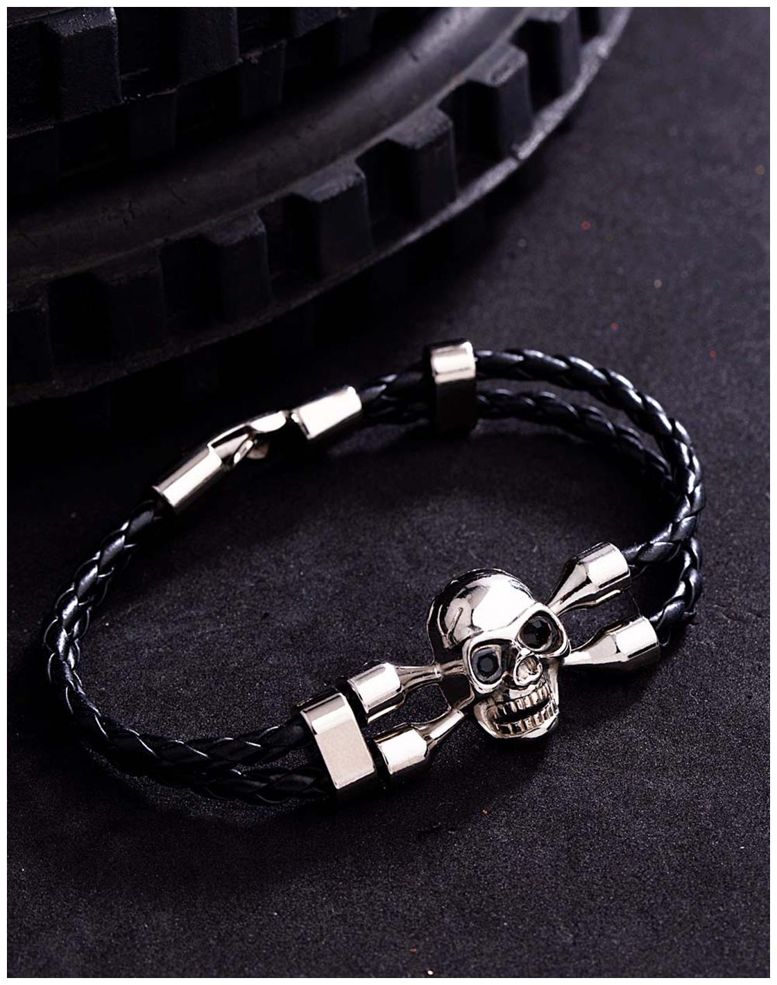 

Voylla Road Rider Skull Bracelet