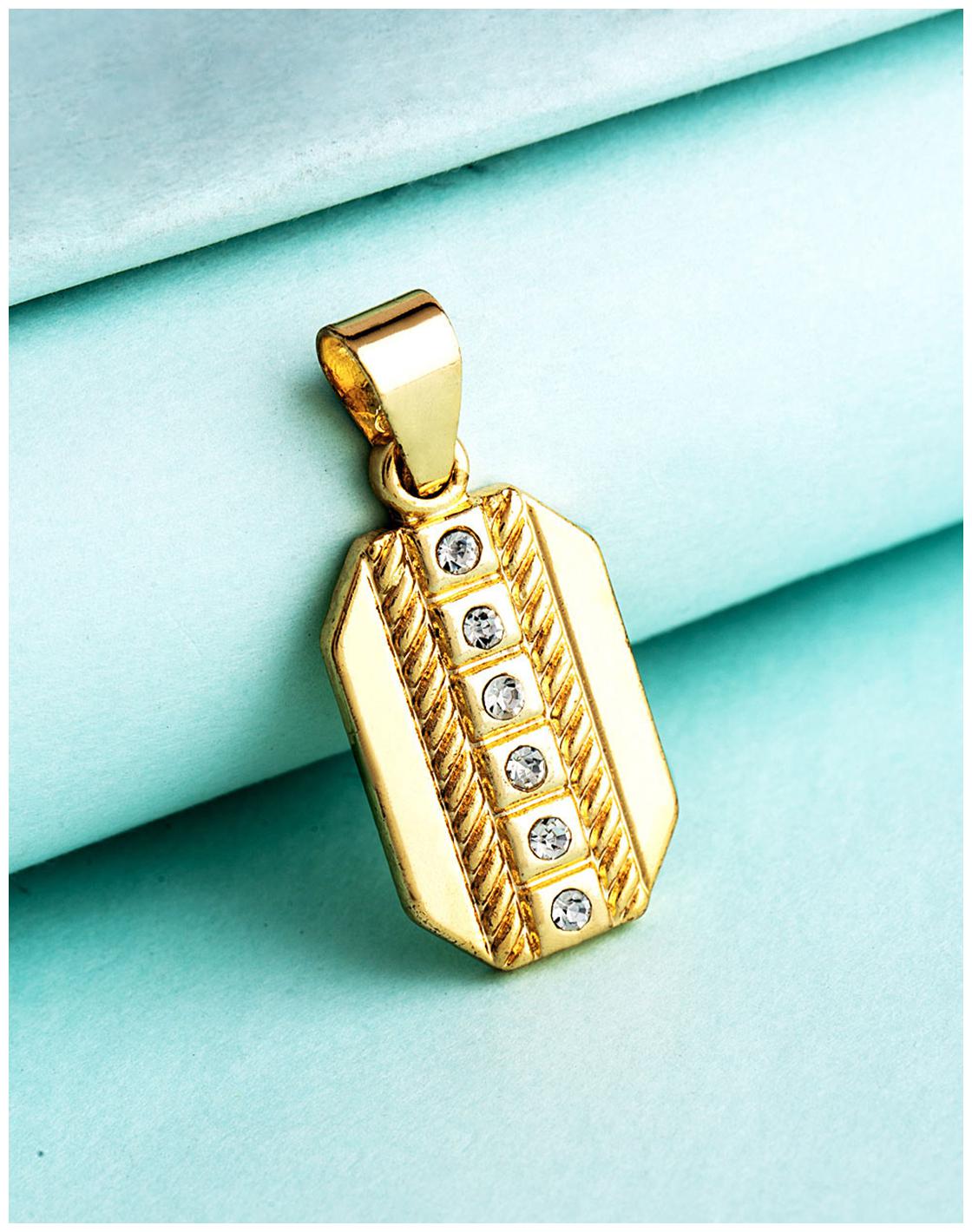

Voylla Royal Lightly Embellished Pendant