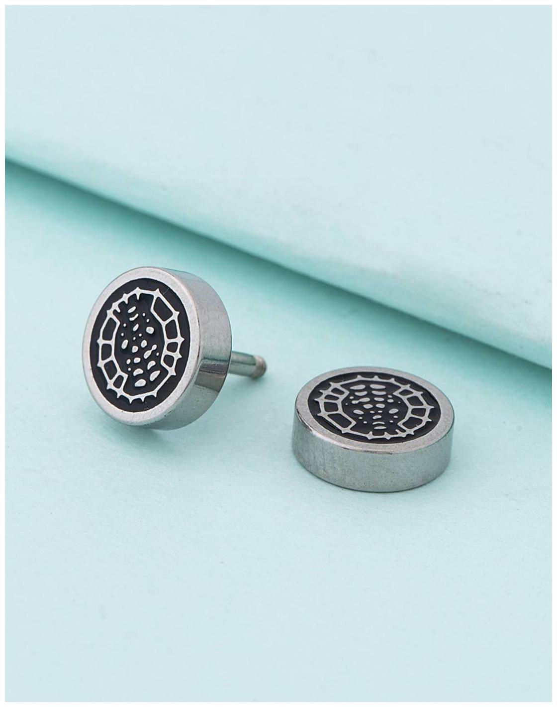 

Voylla Royal Stud Spider s Wed Earring