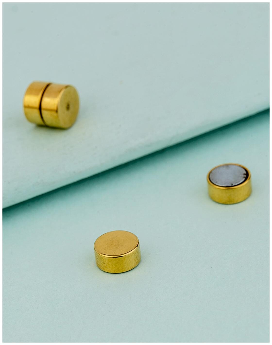 

Voylla Royal Men s Steel Stud Earrings