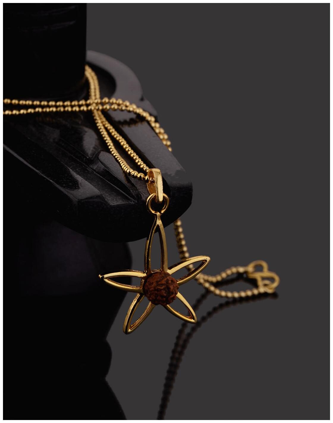 

Voylla Rudraksha Gold Plated Dhatura Pendant