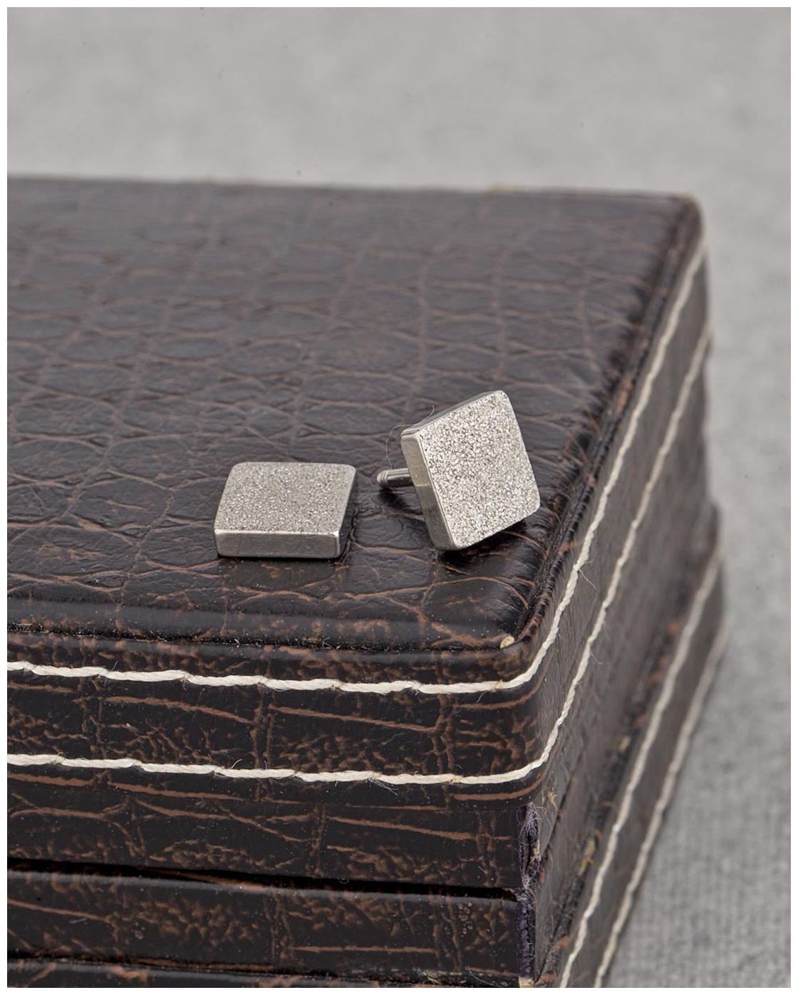 

Dare by Voylla Shimmery Square Stud Out Earring