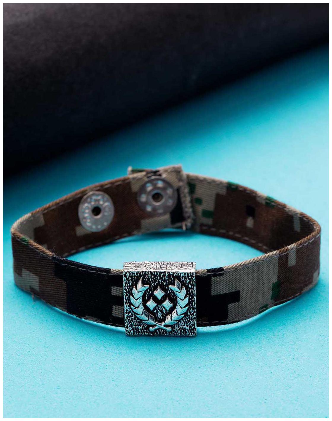 

Dare by Voylla Squad Military Print Bracelet for Men