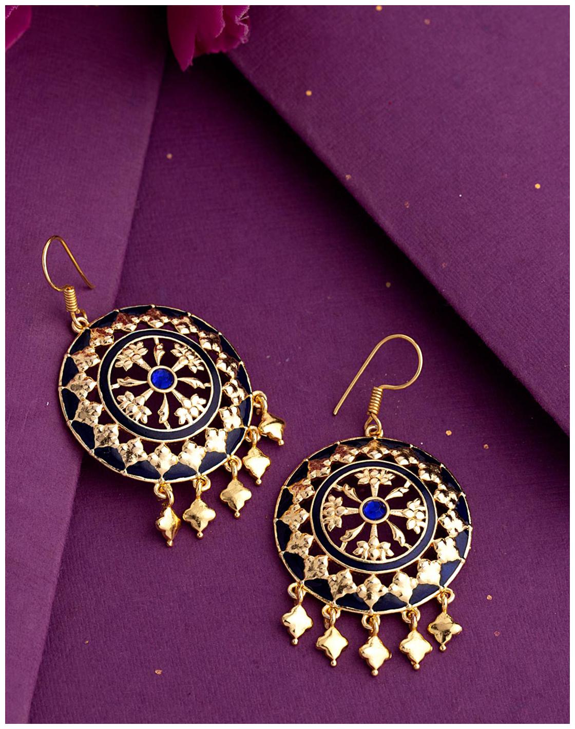 

Voylla Swarnam Ethnic Style Earrings