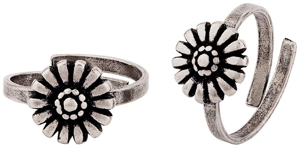 

Voylla Toe Rings For Women