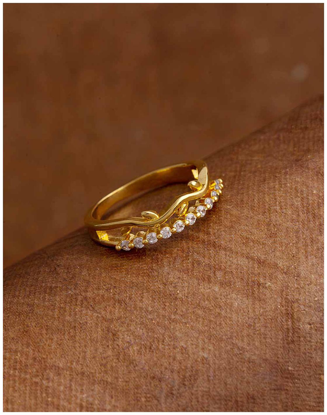 

Voylla Yellow Gold Plated Finger Ring