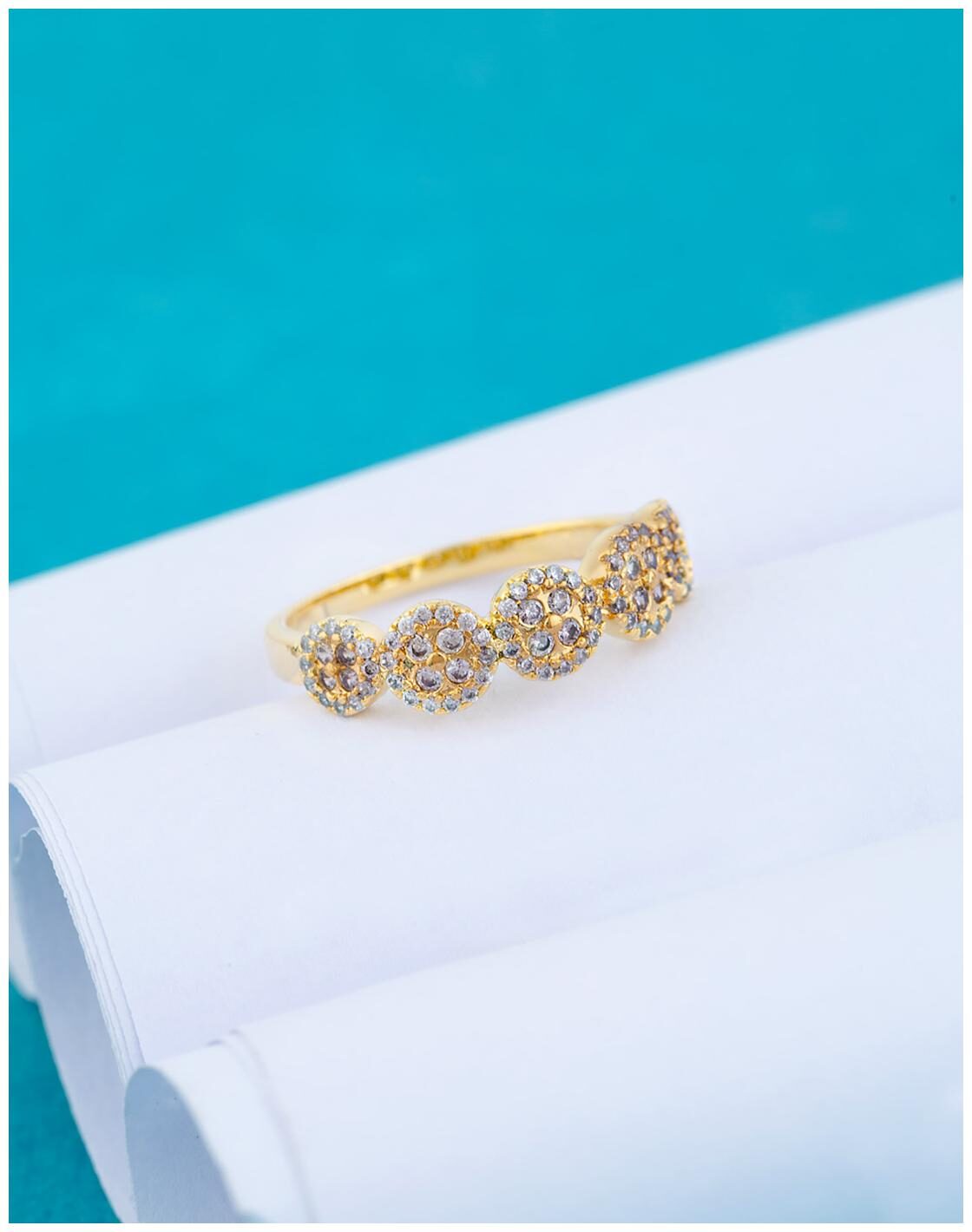 

Voylla Zircon Gemstones Adorned Women s Ring