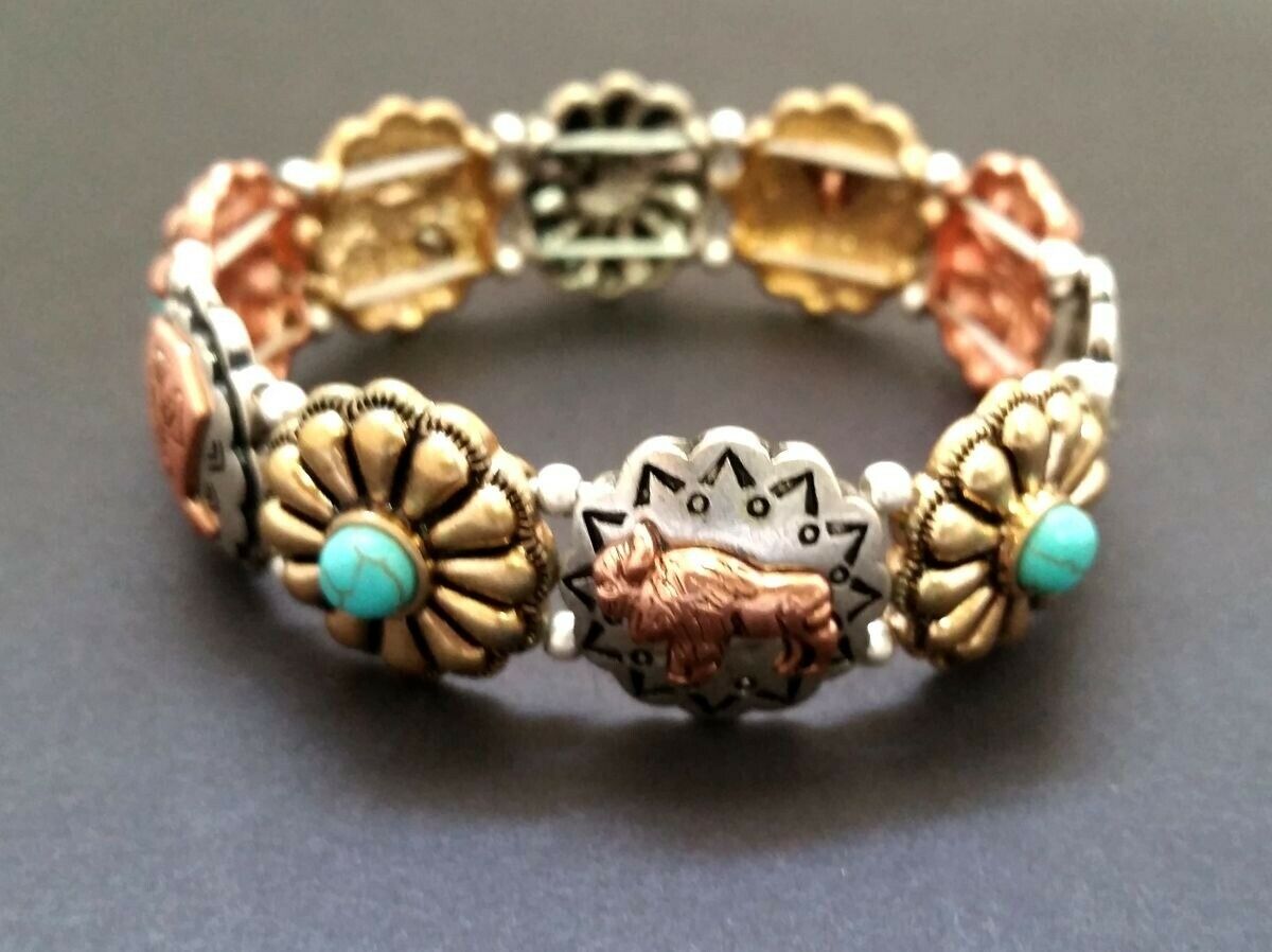 

Western Cowgirl Silver Brass Coppertone metal Turquoise Stretch Bracelet N11 22
