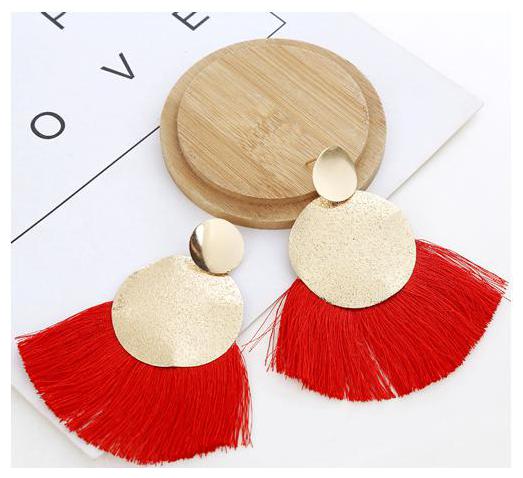

Enso Off White Tasselled Dangle Earring
