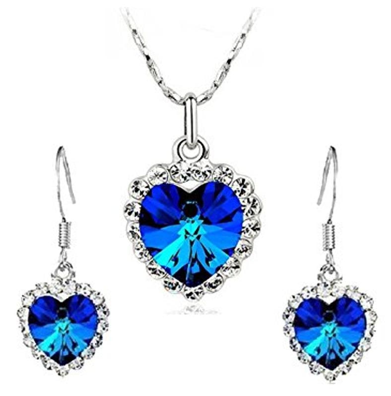 

Youbella Gracias Collection Swiss Zircon Jewellery Heart Pendant Necklace For Women And Girls