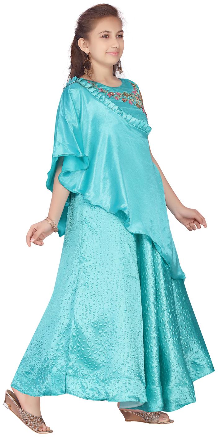 

Aarika Girl s Art silk Solid Sleeveless Gown - Green