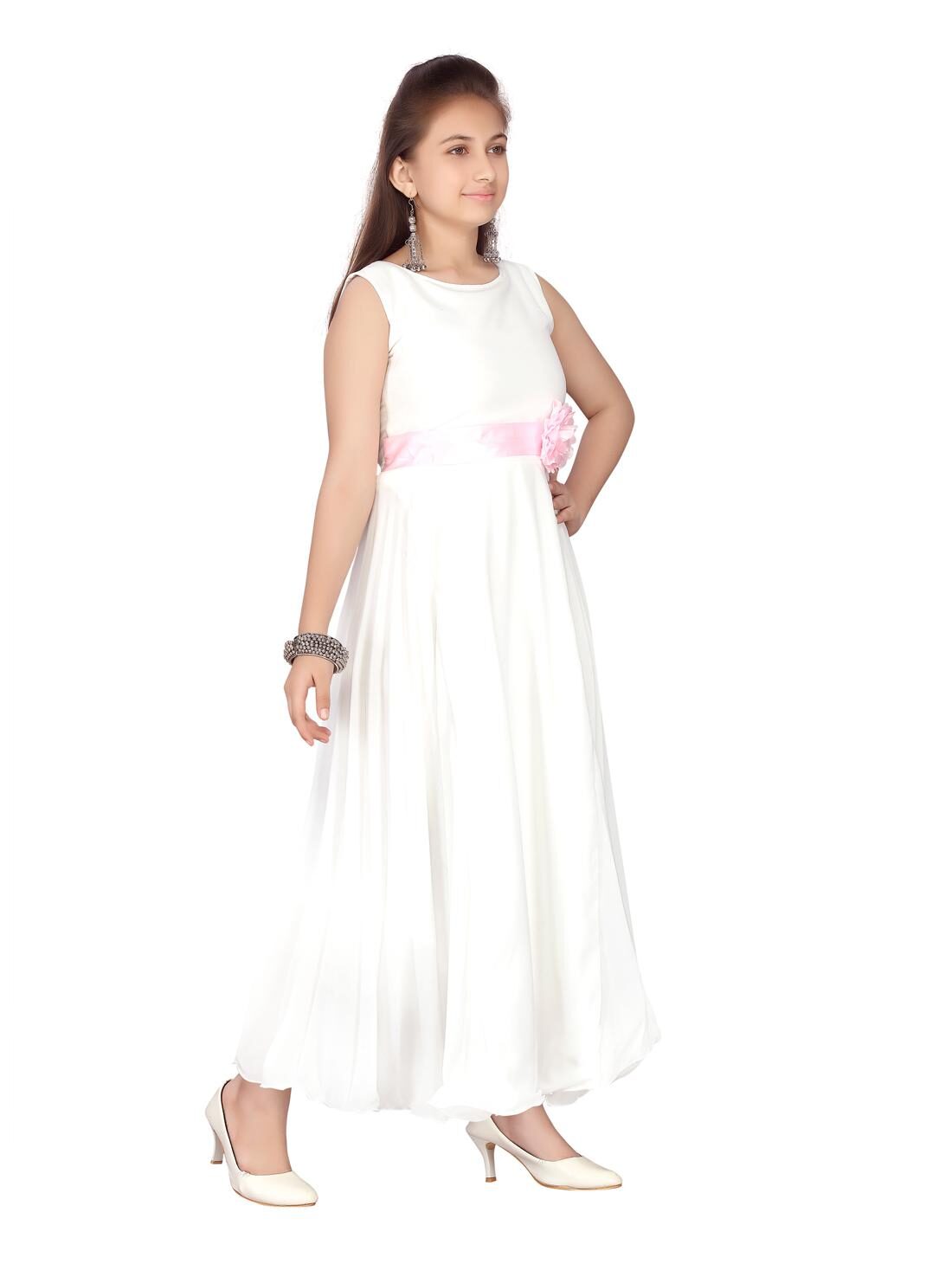 

Aarika Girl s Georgette Solid Sleeveless Gown - Cream