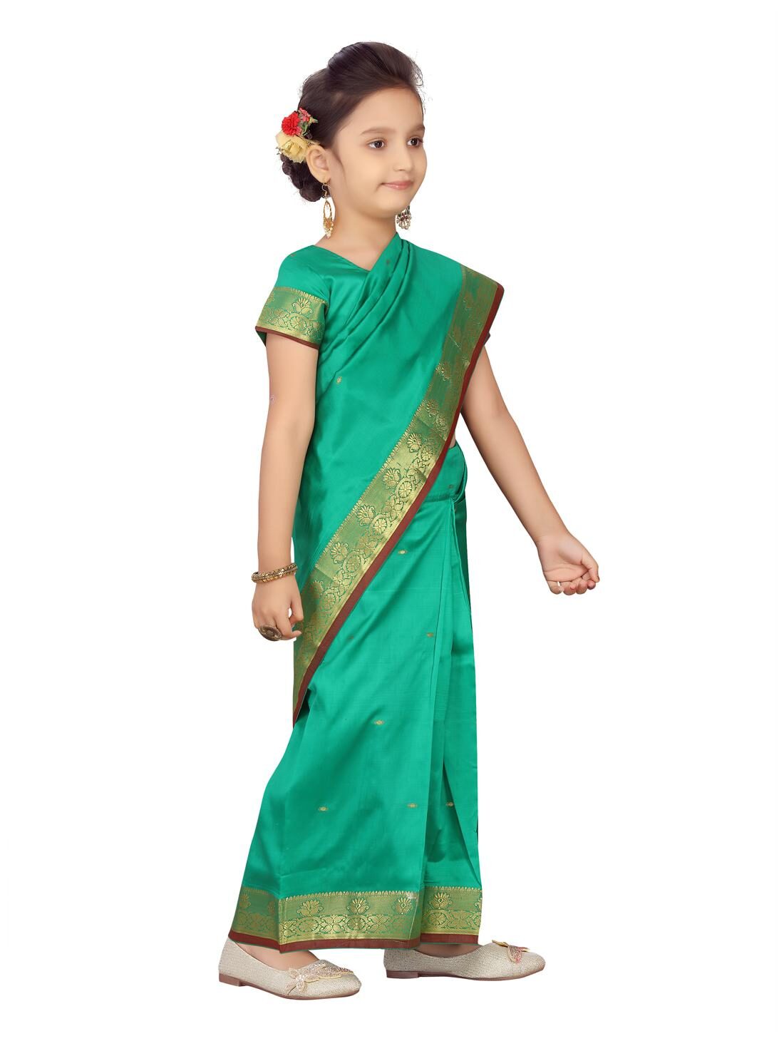 

Aarika Girl s Silk Solid Short sleeves Saree - Green