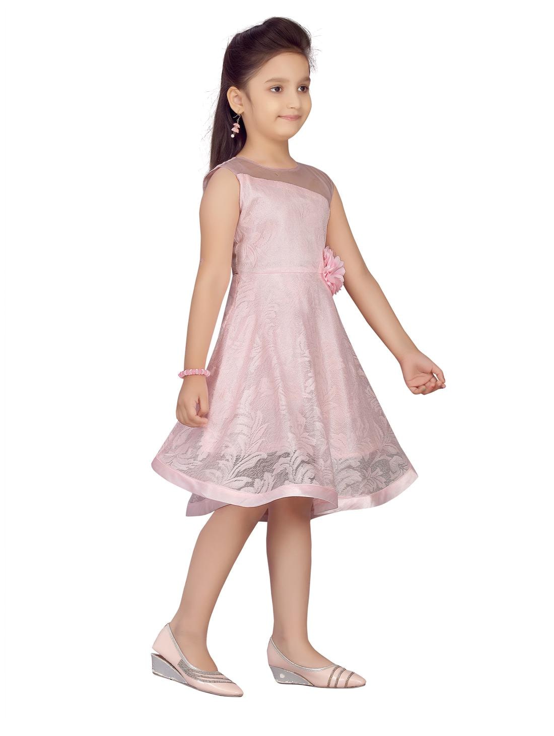 

Aarika Pink Net Sleeveless Knee Length Princess Frock ( Pack of 1 )