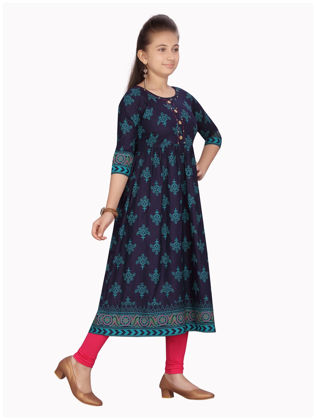 

Aarika Girl s Cotton Floral 3 4th sleeves Kurta kurti - Blue