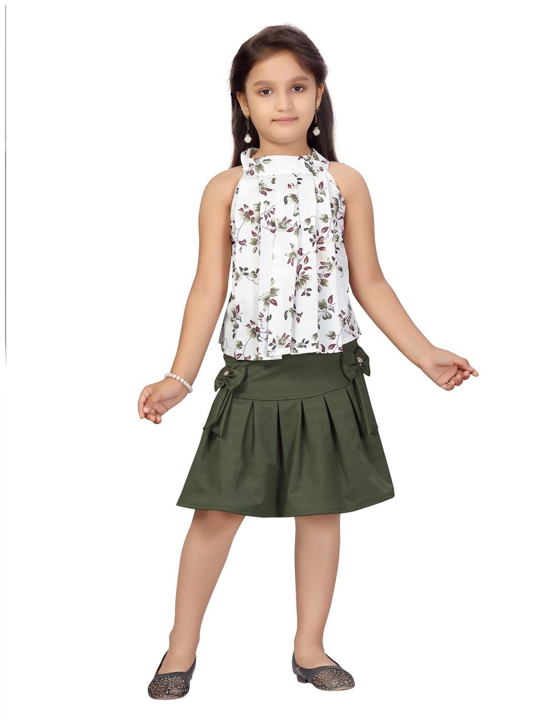 

Aarika Girl Blended Top Bottom Set - Green White