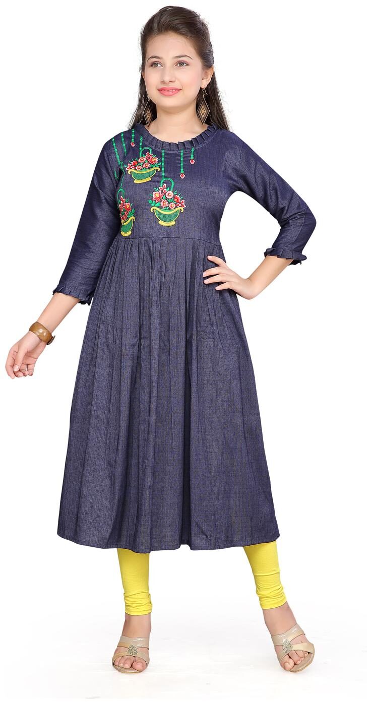 

Aarika Girl s Cotton Printed 3 4th sleeves Kurta kurti - Blue