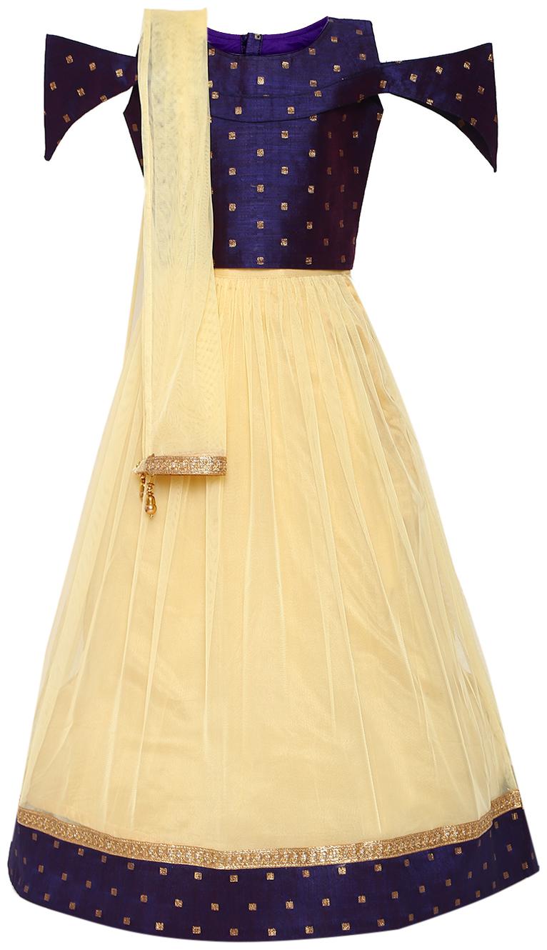 

Aarika Girl s Silk Lehenga Choli Dupatta Set
