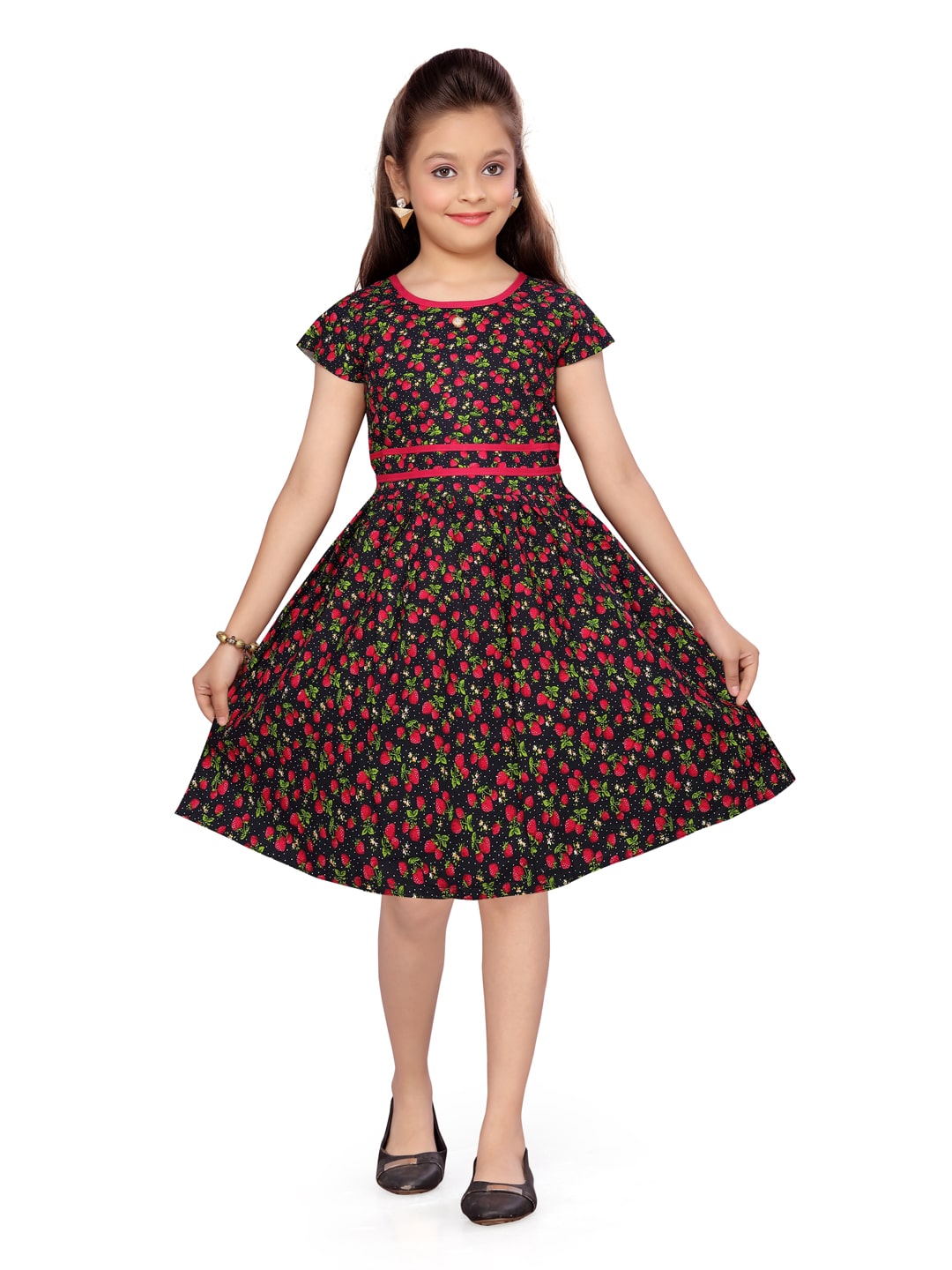 

Aarika Pink Cotton Short Sleeves Knee Length Princess Frock ( Pack of 1 )