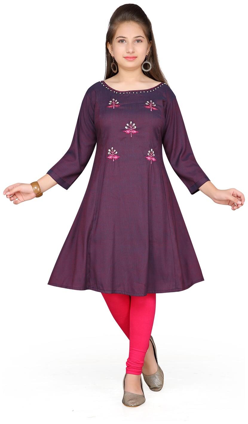 

Aarika Girl s Cotton Self design 3 4th sleeves Kurta kurti - Maroon