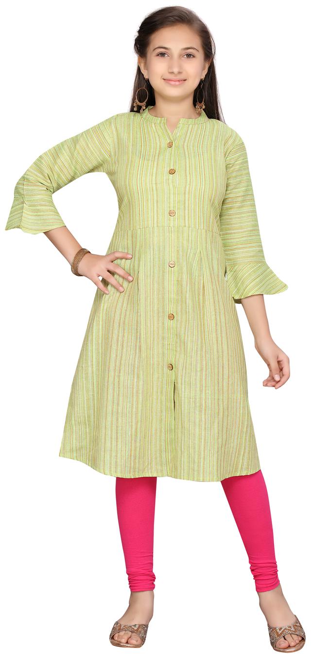 

Aarika Girl s Cotton Self design 3 4th sleeves Kurta kurti - Green